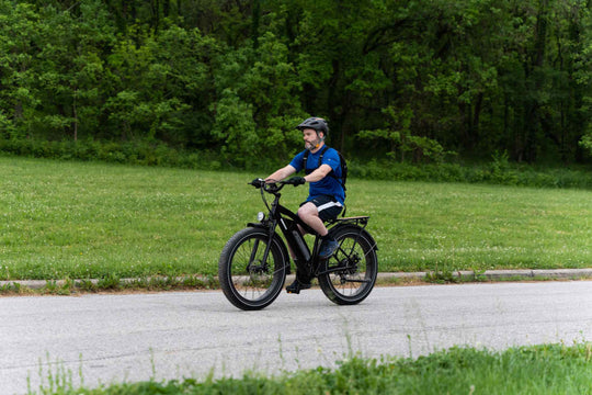 Mobilité sans limites : comment les vélos électriques aident les personnes âgées à rester en meilleure santé et plus actives