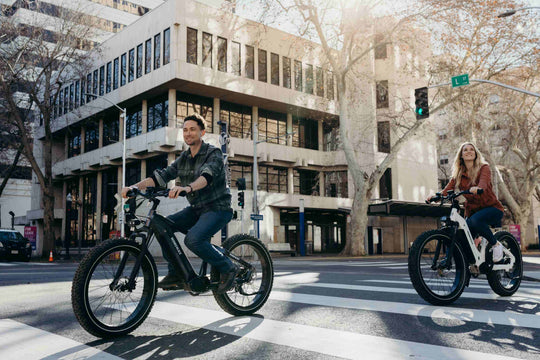 Aller travailler avec un vélo électrique : comment protéger votre santé par vent arrière