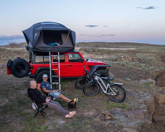 Une fête des pères très spéciale - voyager ensemble en vélo électrique