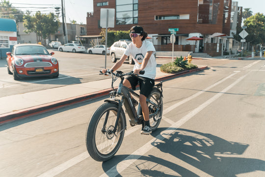 Pourquoi les vélos électriques sont-ils le choix idéal pour les déplacements urbains ?